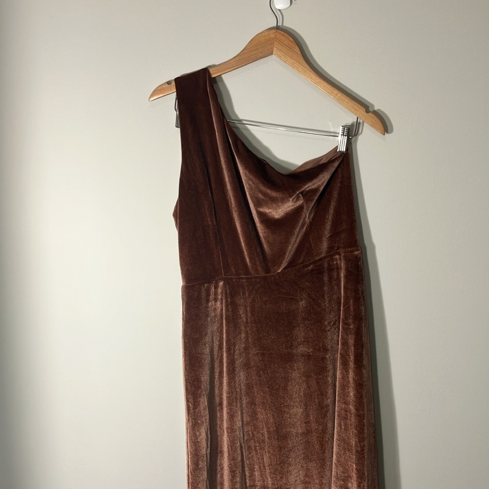 Baltic Born Tatiana Velvet one shoulder maxi dress size XL - Picture 8 of 11